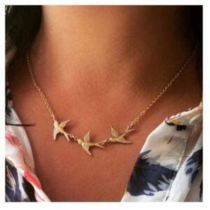 Gold Bird Pendant Necklace Stainless Steel